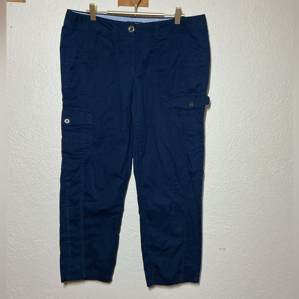 Women's Navy Cargo Capris